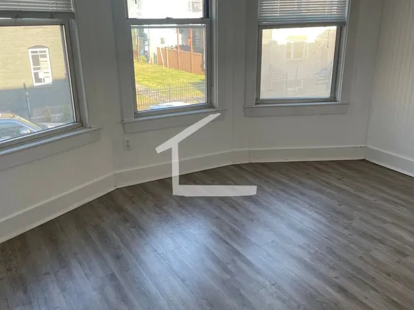 875 E 2nd St #2A, Boston, MA 02127