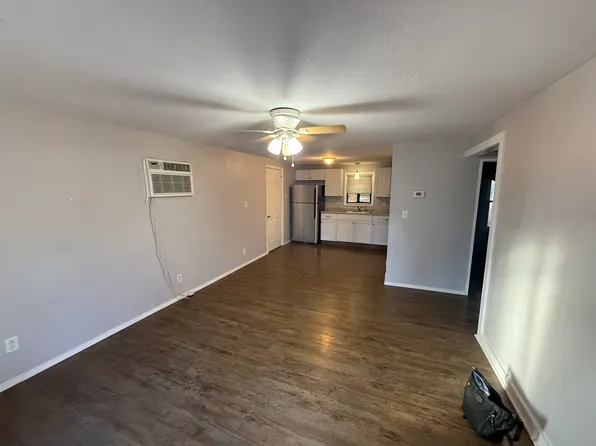 720 Dewey Ave, Mount Vernon, IL 62864