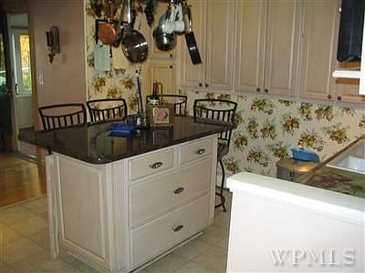 2nd image of 356 Columbine Ct