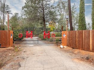 6188 Happy Valley Rd, Anderson, CA 96007