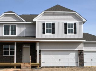 9732 67th St S, Cottage Grove, MN 55016