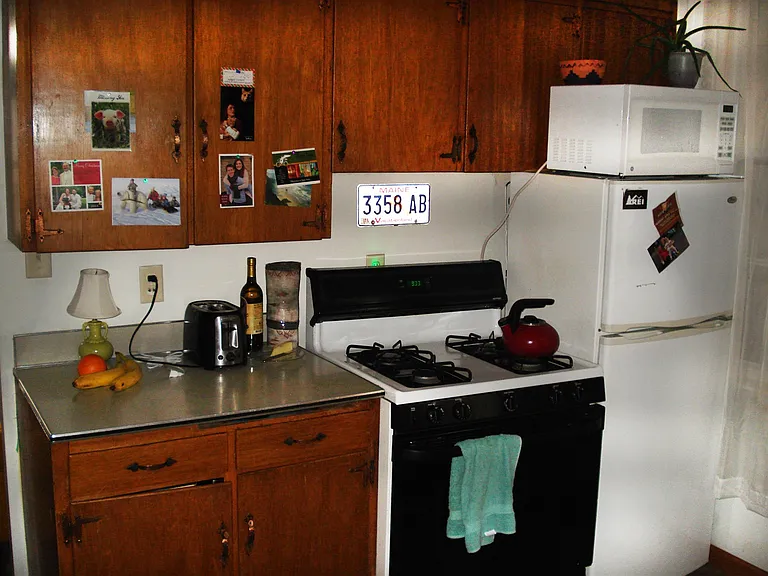 629 N Gilbert St #3 — Photo 2