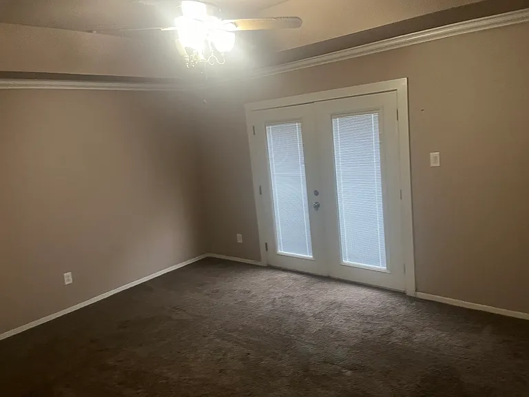2339 Trailing Vine Rd — Photo 14