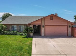868 Orchard Way, Manteca, CA 95336