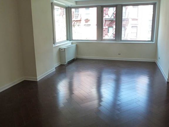 4th image of 444 E 82nd St APT 2U