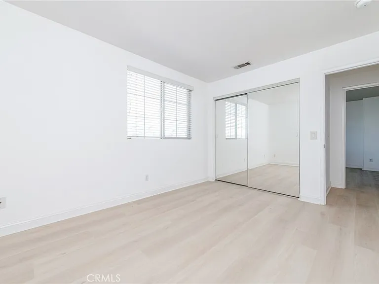 6915 Cedar Creek Rd — Photo 39