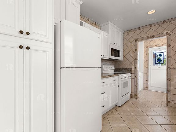 4th image of 6237 Teesdale Ave #6237
