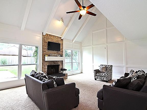 3rd image of 3610 Cypresswood Dr