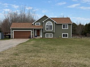 9355 Young Ave NE, Rockford, MI 49341