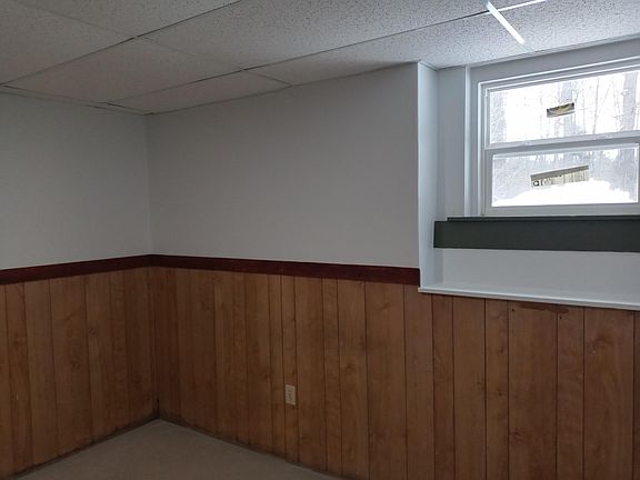 4th image of 309 Civic Center Drive