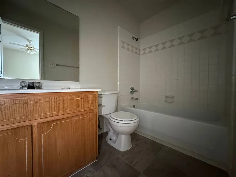 3301 Toledo Dr — Photo 12