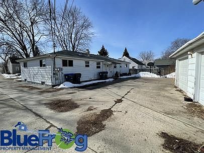 2nd image of 115 Wright Ave #115