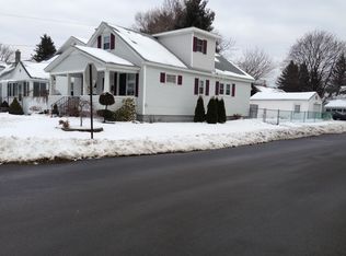 1886 Ferguson St, Schenectady, NY 12303