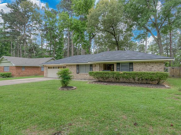 3rd image of 2071 Crabapple Dr
