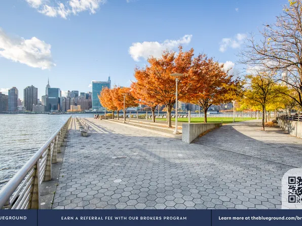 4-75 48th Avenue image 34 of 45