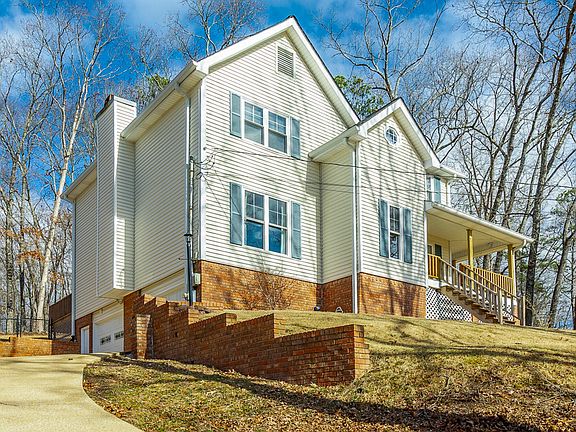 2nd image of 1315 Woodsage Dr