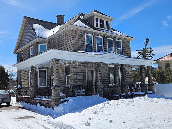 3rd image of 316 Dahl St