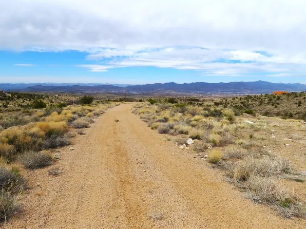 E Appaloosa Ln, Kingman, AZ 86401