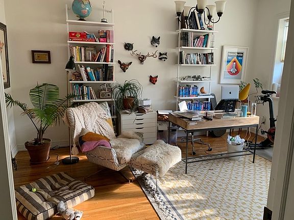 3rd image of 54 Russell St #2