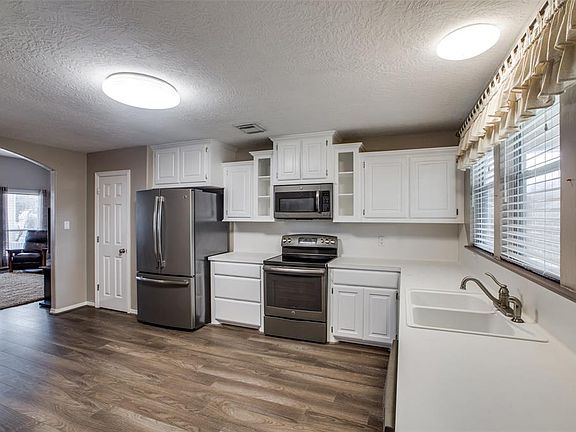 3rd image of 14611 Aquila Ct E