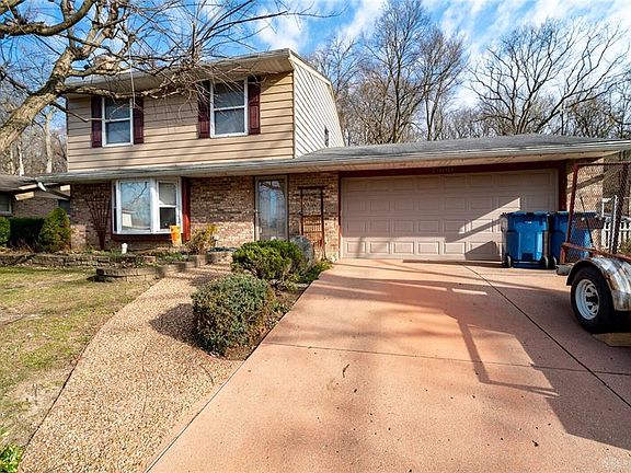 2nd image of 7000 Sandalview Dr