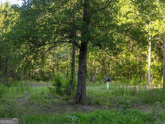 3rd image of 4 Beulah Rd Tract 4