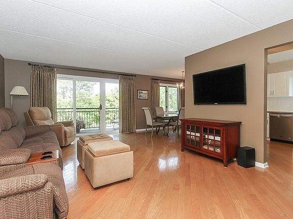 4th image of 6450 W Berteau Ave APT 304