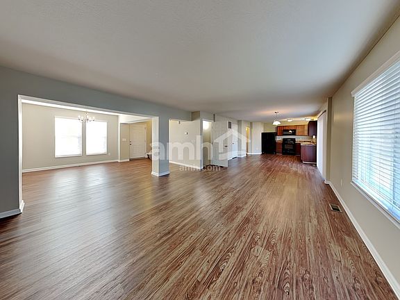 5th image of 4190 Brookdale Ct