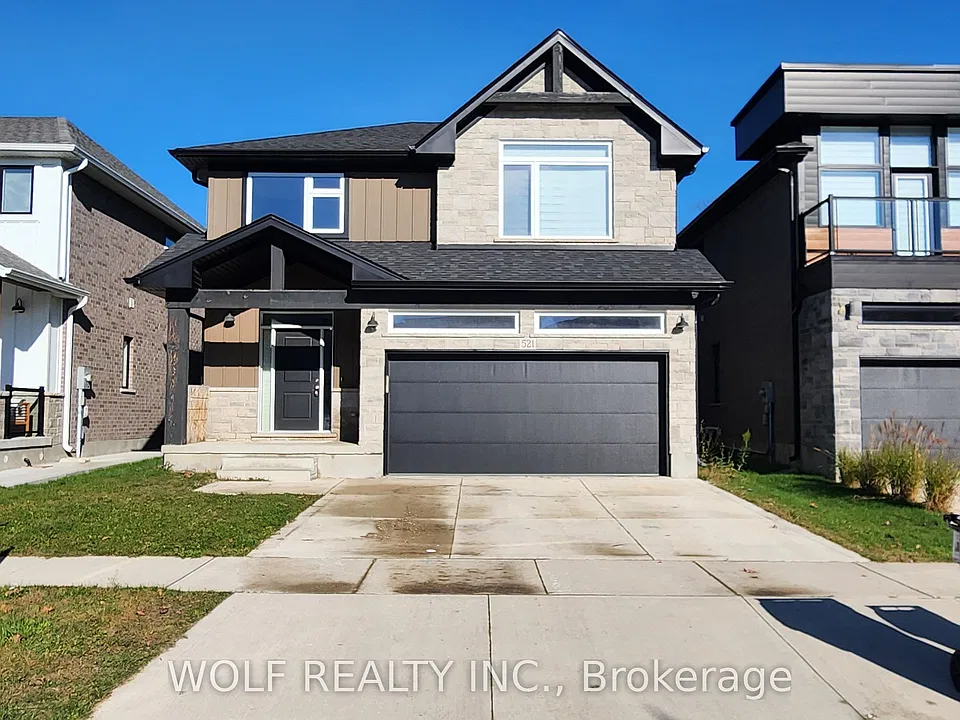 521 Doonwoods Cres