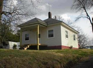 2525 State Highway 17, Viola, IL 61486