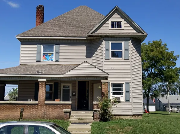 1702 S East St, Elwood, IN 46036