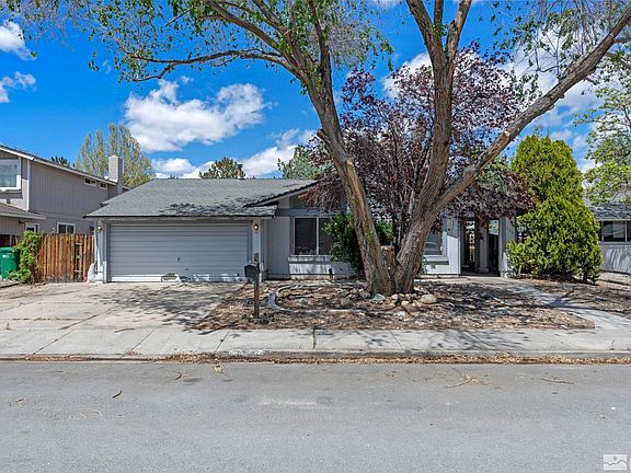 2nd image of 966 Woodstone Dr