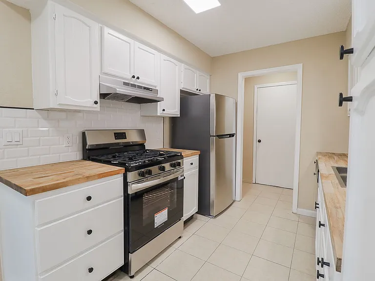 3012 S Ash Ct — Photo 15