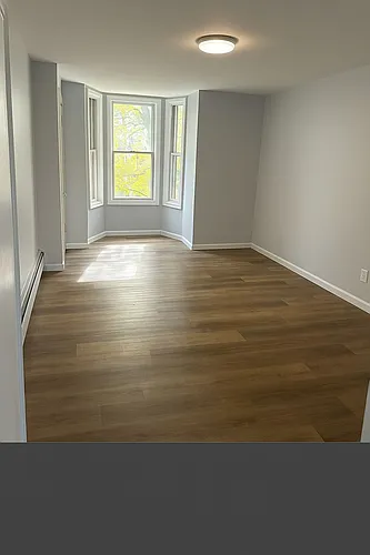 321 Elizabeth St #1 Photo 1