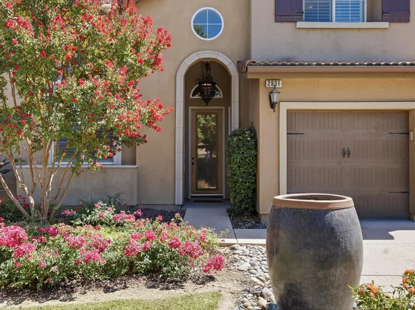 2931 W Cecil Avenue, Visalia, CA 93291