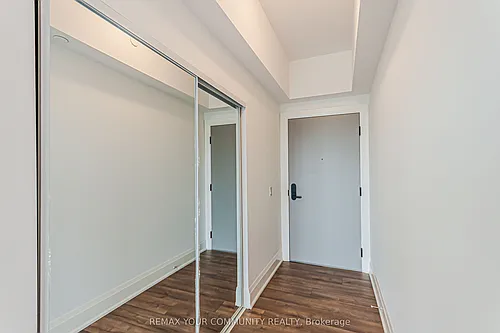 700 Sheppard Ave W Photo 1 700 Sheppard Ave W Photo 1