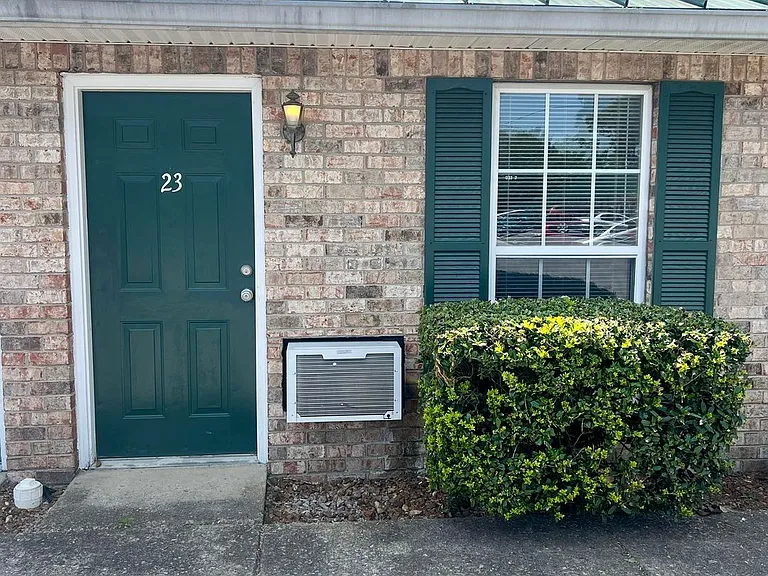 2124 Doctor Martin Luther King Jr Blvd #C23 — Photo 2