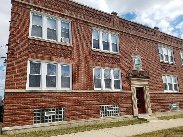 1st image of 3643 N Lavergne Ave Unit 1