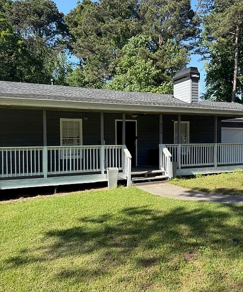 Silver Spur Dr — Photo 1
