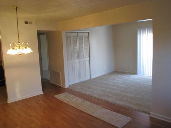 2nd image of 2404 Mirahill Dr APT B