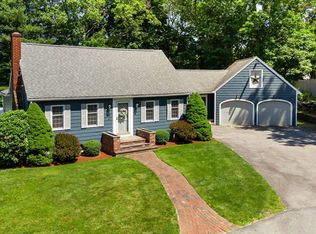 168 Rea St, Lowell, MA 01852