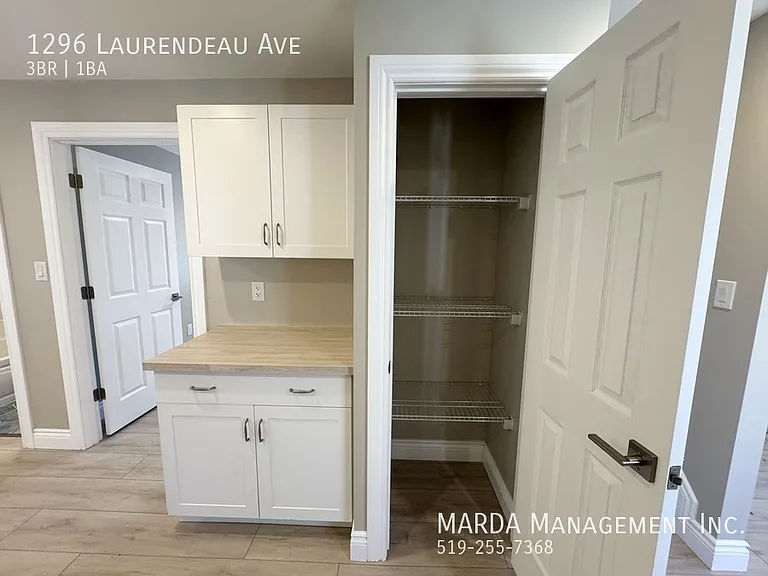 1296 Laurendeau Ave — Photo 10