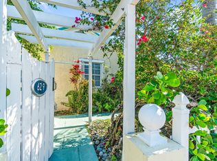 629 Selkirk Street, West Palm Beach, FL 33405