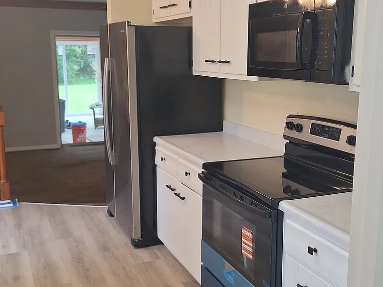 11938 Elkwood Dr — Photo 6