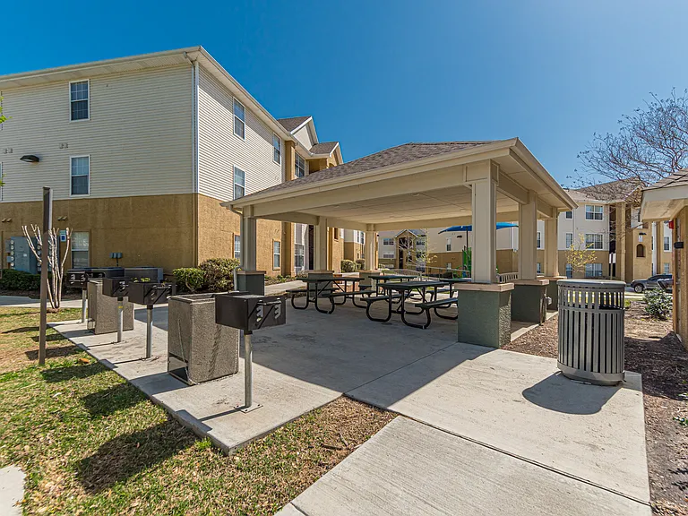 Kinwood Apartments — Photo 18