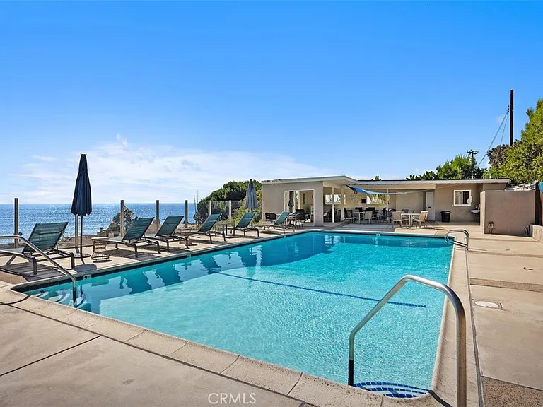 21702 Ocean Vista Dr #B — Photo 4
