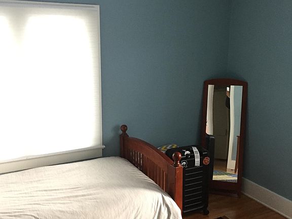 5th image of 424 Gladstone Ave SE