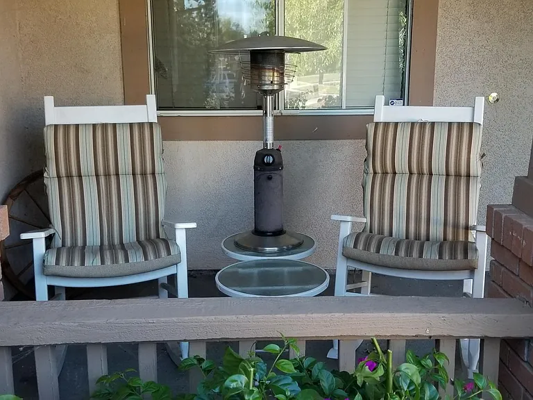 2413 Musk Ct — Photo 3