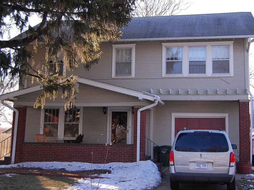 Exterior front view