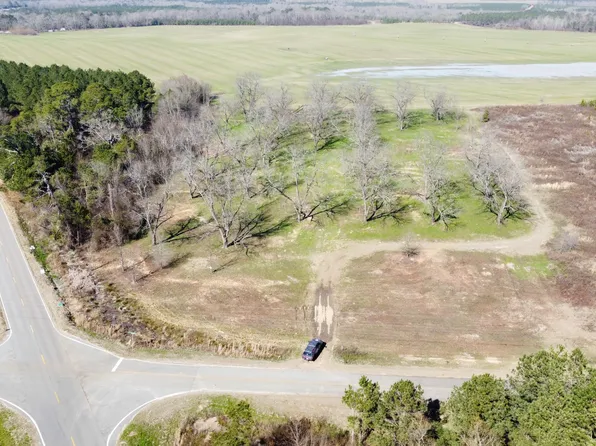 3 N County Line Rd, Elko, GA 31025